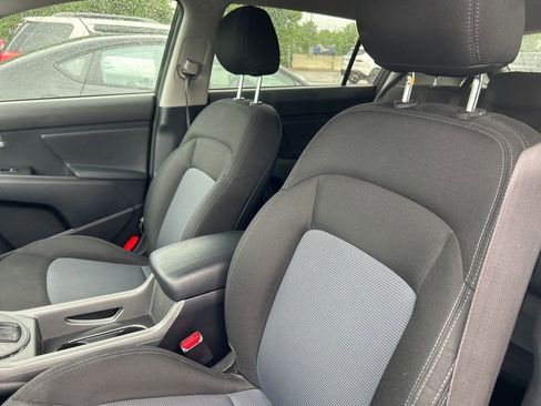 Used 2015 Kia Sportage LX AWD/4WD image 12