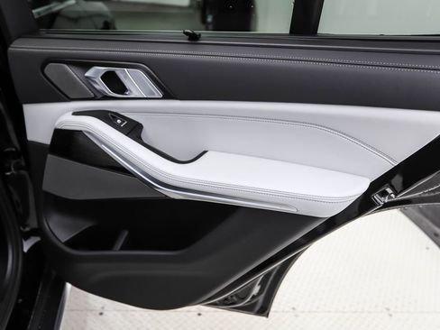 New 2026 BMW X5 xDrive40i image 24