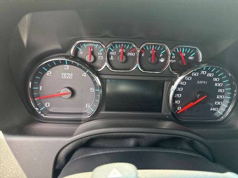 Used 2018 Chevrolet Tahoe Premier RWD image 5