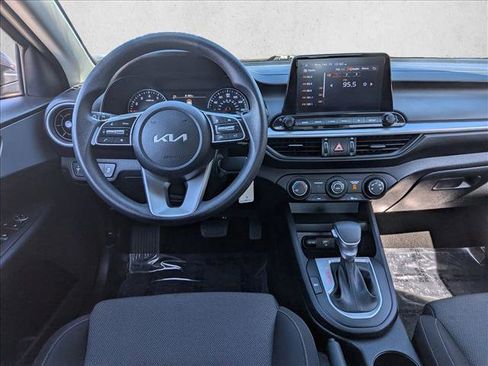 Used 2024 Kia Forte LXS image 15