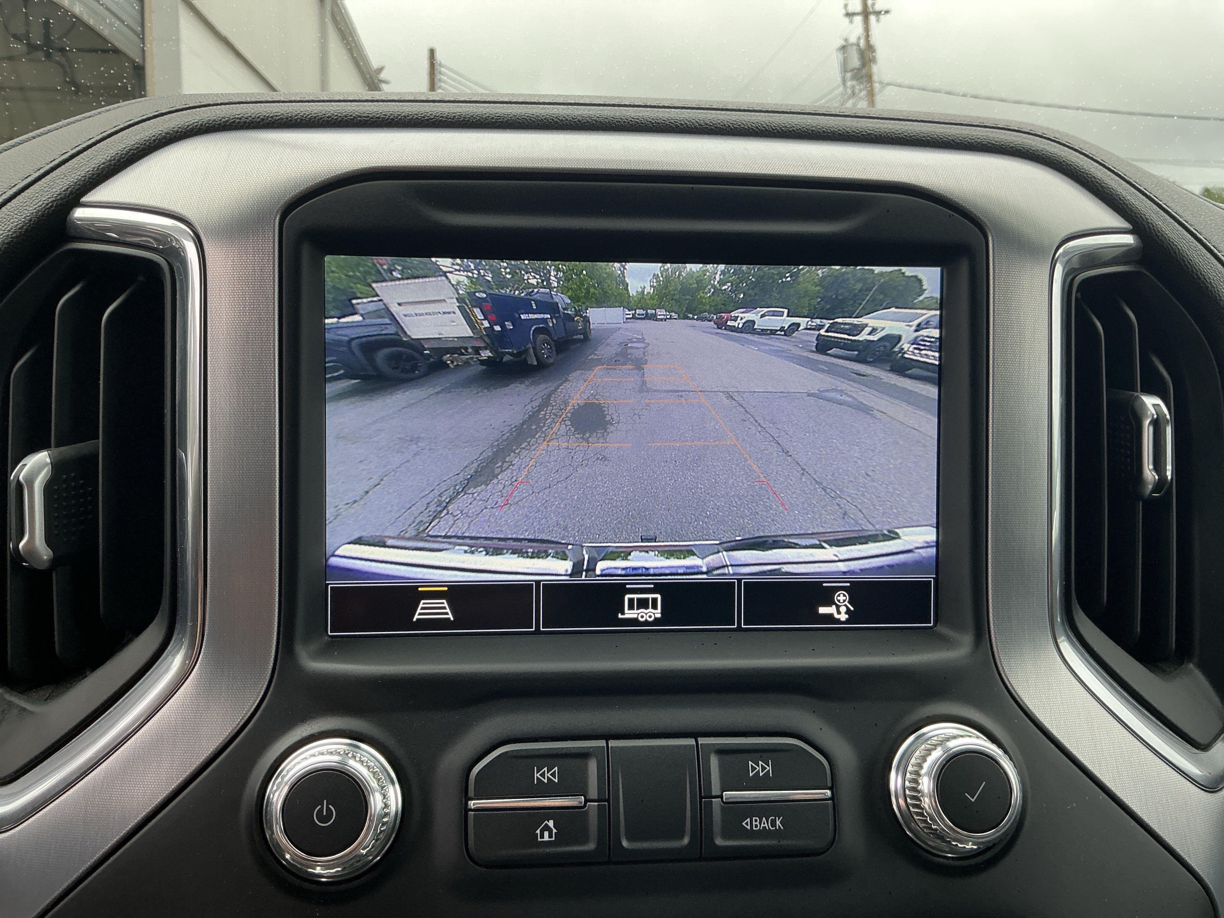 Used 2021 GMC Sierra 1500 SLT w/ SLT Premium Plus Package AWD/4WD image 24