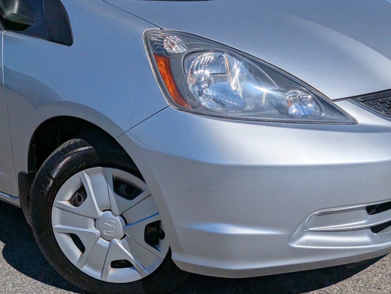 Used 2013 Honda Fit image 9