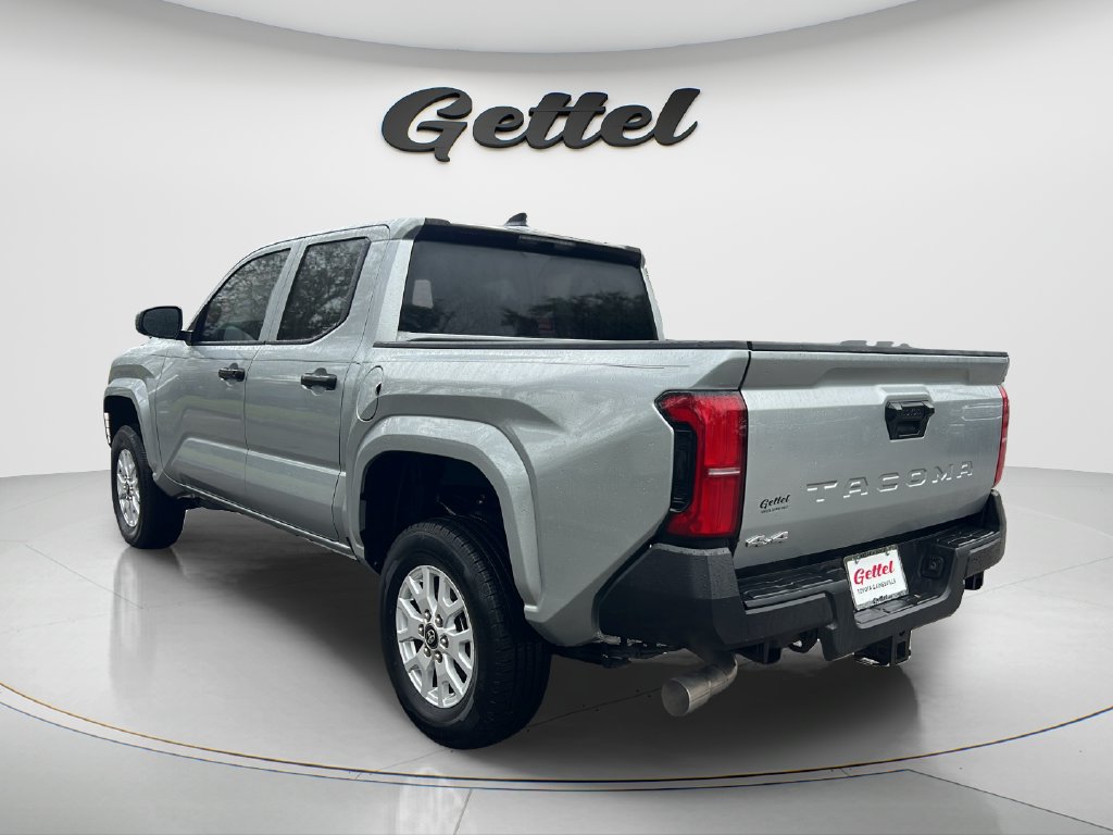 Certified 2025 Toyota Tacoma SR AWD/4WD image 7