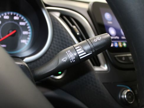 Used 2023 Chevrolet Malibu LS image 38