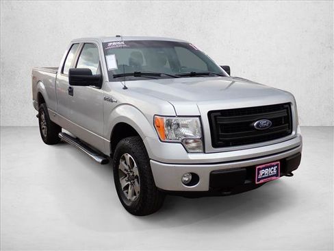 Used 2013 Ford F150 STX w/ Mid Equipment Group AWD/4WD image 6