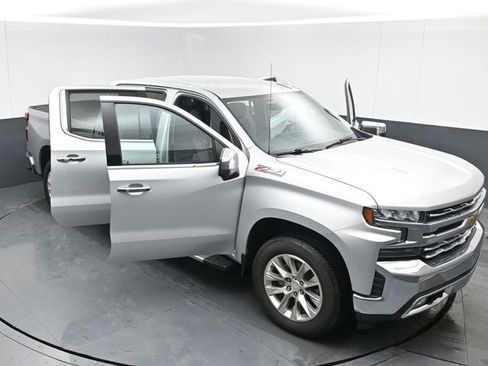 Used 2019 Chevrolet Silverado 1500 LTZ AWD/4WD image 51