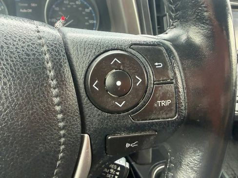 Used 2018 Toyota RAV4 XLE w/ Plus Extra Value Package AWD/4WD image 14