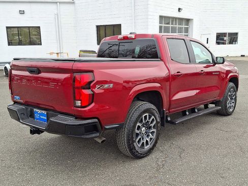 Used 2023 Chevrolet Colorado Z71 w/ Z71 Convenience Package 2 image 6