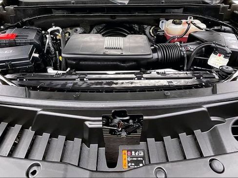 Certified 2024 Cadillac Escalade Sport image 10