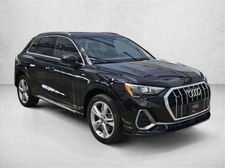 Used 2020 Audi Q3 2.0T Premium AWD/4WD video 3