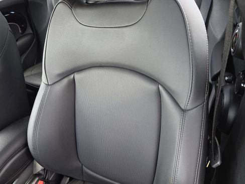 Used 2023 MINI Cooper S w/ Premium Package image 13