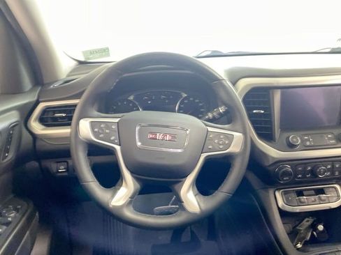 Used 2023 GMC Acadia SLT w/ Preferred Package image 34