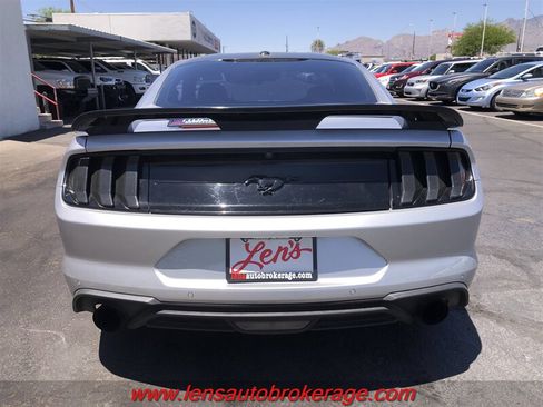 Used 2019 Ford Mustang Premium w/ Equipment Group 201A RWD image 4