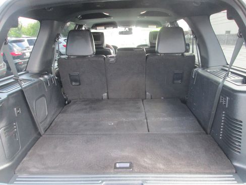 Used 2015 Lincoln Navigator Luxury image 9