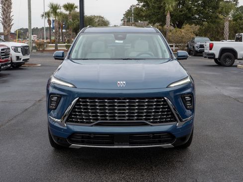 New 2026 Buick Enclave Avenir w/ Super Cruise Package image 8