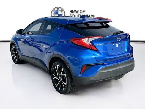 Used 2020 Toyota C-HR XLE FWD image 5