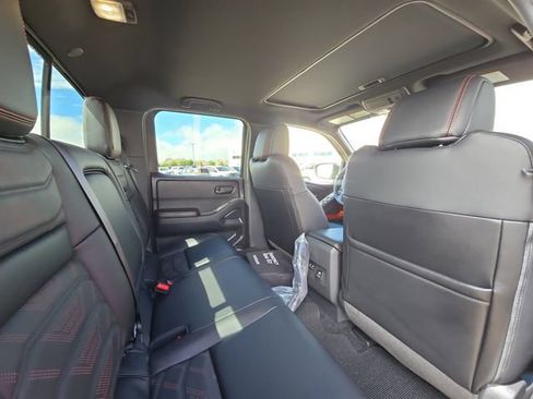 New 2026 Nissan Frontier PRO-4X AWD/4WD image 27