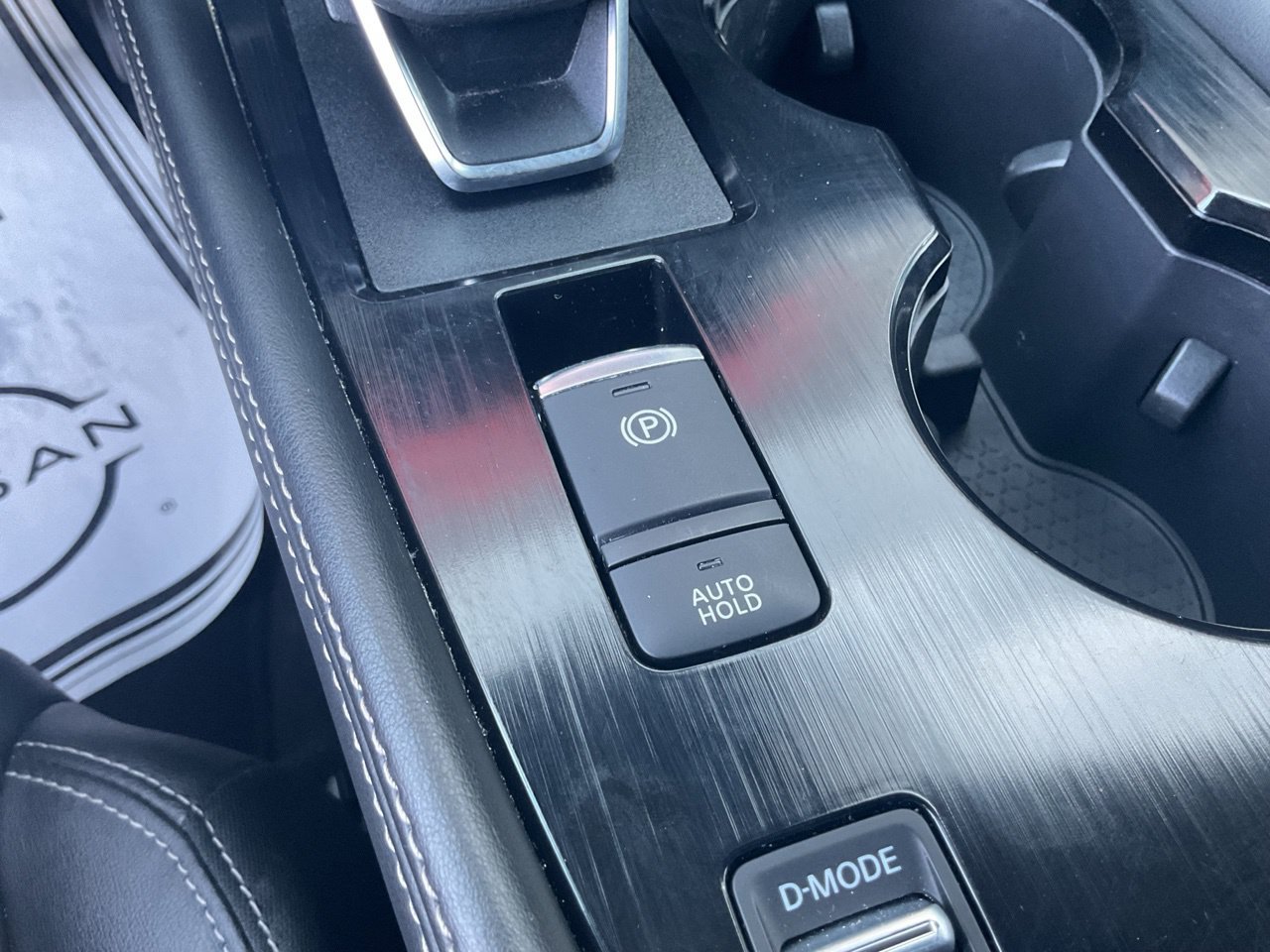 Used 2023 Nissan Rogue SL FWD image 26