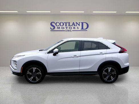 Used 2024 Mitsubishi Eclipse Cross SE image 1