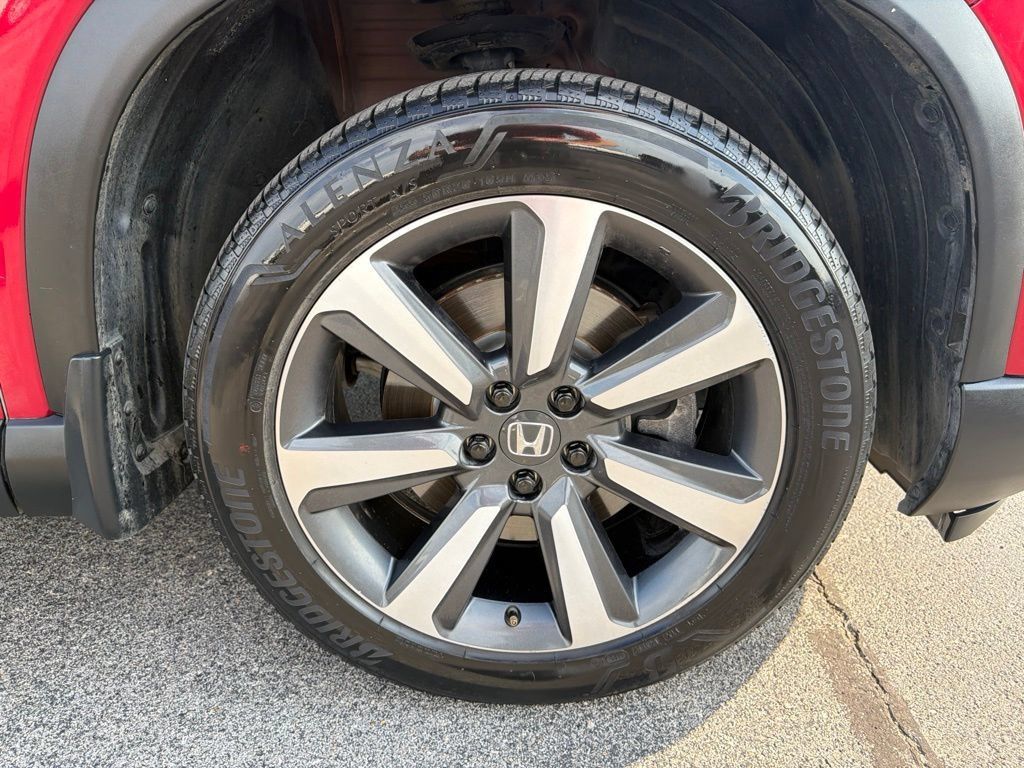 Used 2023 Honda Pilot Elite image 9
