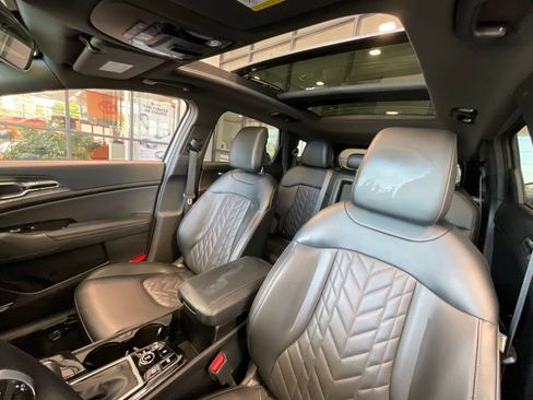 Used 2023 Kia Sportage X-Pro AWD/4WD image 10