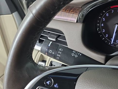 Used 2017 Cadillac XTS Luxury FWD image 29