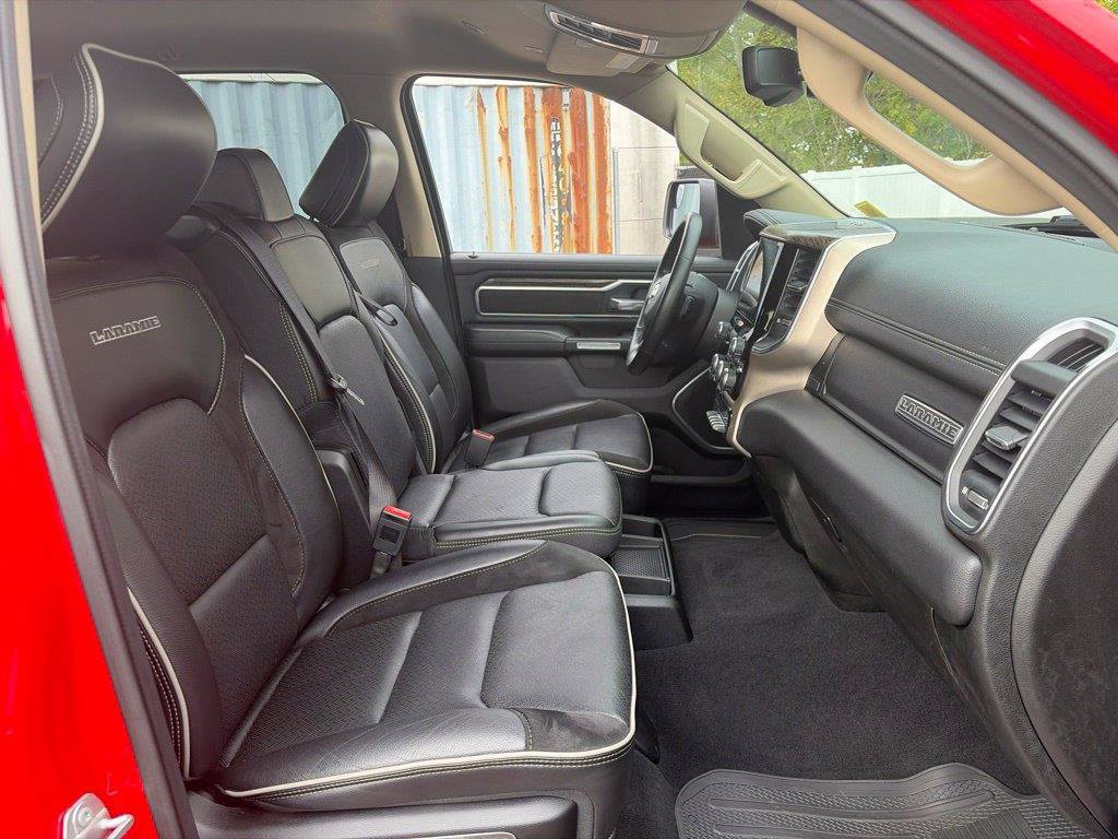 Used 2019 RAM 1500 Laramie AWD/4WD image 15