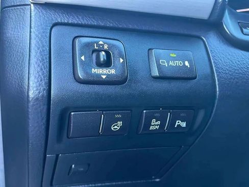 Used 2014 Lexus LS 460 AWD image 54