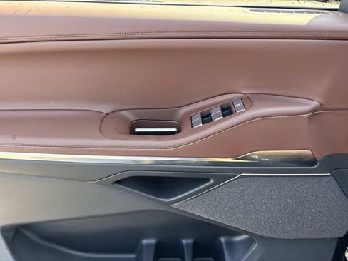 New 2026 Lincoln Navigator L Reserve AWD/4WD image 21