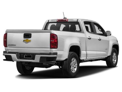 Used 2015 Chevrolet Colorado W/T w/ WT Convenience Package RWD image 2