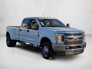 Used 2019 Ford F350 XLT AWD/4WD video 3