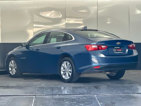 Used 2025 Chevrolet Malibu LT FWD image 5