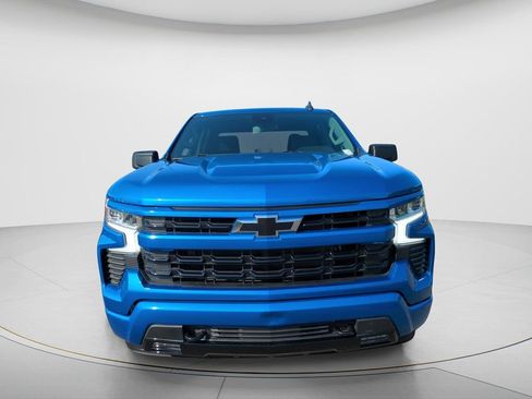 Used 2023 Chevrolet Silverado 1500 RST RWD image 2