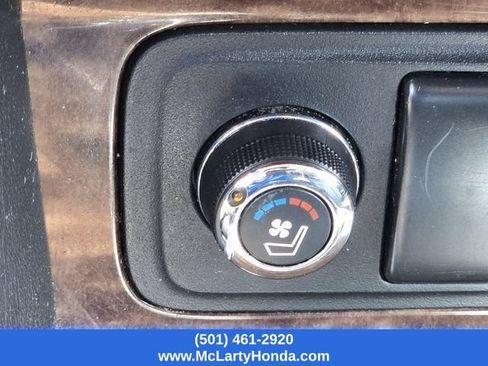 Used 2018 Nissan Armada Platinum w/ Captain Seat Package RWD image 24