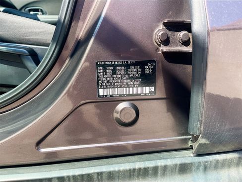 Used 2019 Honda HR-V EX image 31