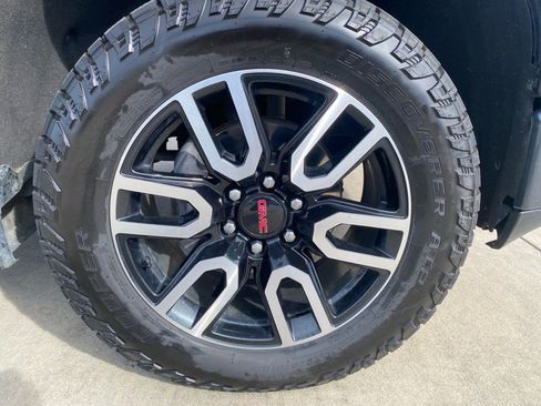 Used 2021 GMC Sierra 1500 AT4 w/ AT4 Premium Package image 28