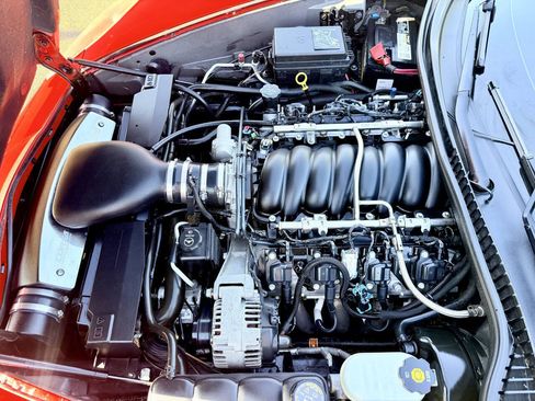 Used 2007 Chevrolet Corvette Coupe w/ Preferred Equipment Group RWD image 24