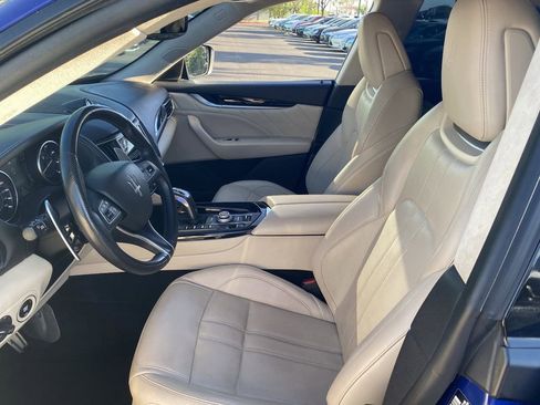 Used 2022 Maserati Levante Modena AWD/4WD image 17