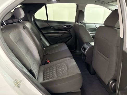 Used 2023 Chevrolet Equinox LT image 44