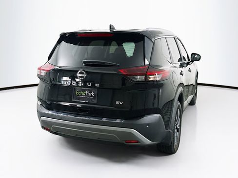 Used 2023 Nissan Rogue SV w/ SV Premium B Package FWD image 9