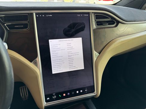 Used 2016 Tesla Model X Performance image 63