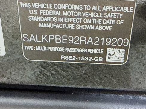 Certified 2024 Land Rover Range Rover Long Wheelbase SE AWD/4WD image 35