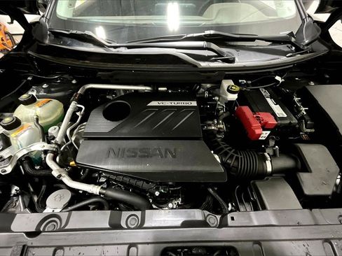 Used 2023 Nissan Rogue SL w/ SL Premium Package image 29