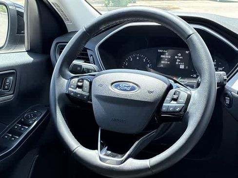 Used 2022 Ford Escape SE w/ SE Sport Appearance Package FWD image 23