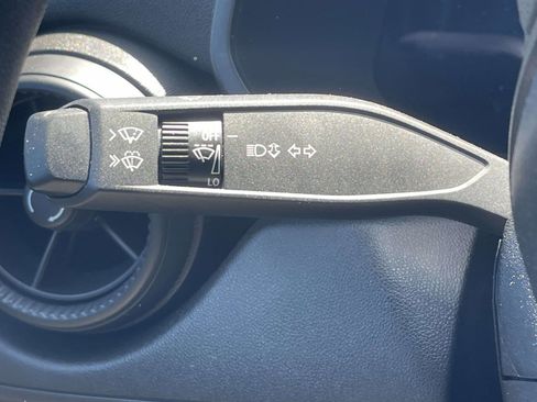 Used 2023 Chevrolet Colorado W/T RWD image 21