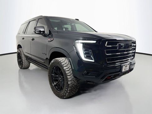 Used 2026 GMC Yukon AT4 Ultimate w/ LPO, Floor Liner Package AWD/4WD image 3