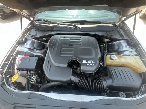 Used 2014 Chrysler 300 S AWD/4WD image 54