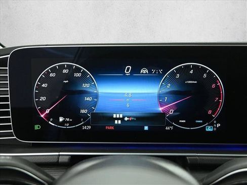 Certified 2026 Mercedes-Benz GLS 450 4MATIC image 18
