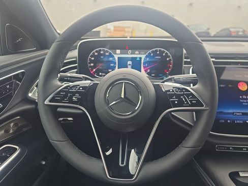 New 2026 Mercedes-Benz E 450 4MATIC Sedan image 14