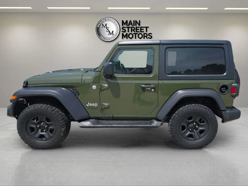 Used 2021 Jeep Wrangler Sport image 2
